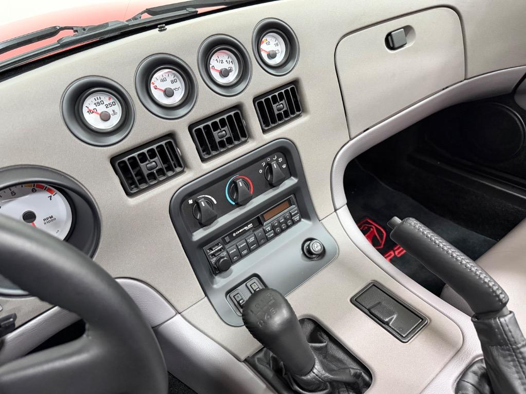 1994 Dodge Viper - Photo 44