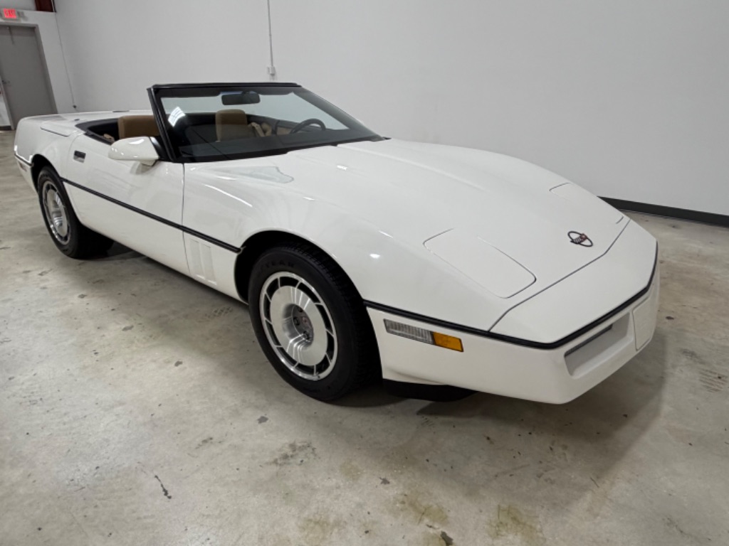 1987 Chevrolet Corvette - Photo 8