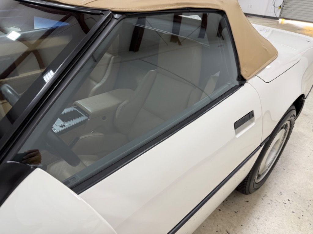 1987 Chevrolet Corvette - Photo 94