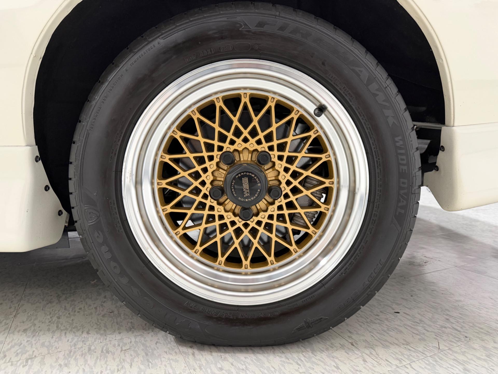 1989 Pontiac Firebird - Photo 37